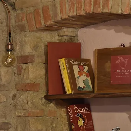 לינה וארוחת בוקר Il Melograno Del Garda פאדנג'ה סול גארדה