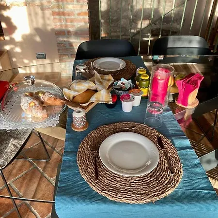 Il Melograno Del Garda Bed & Breakfast 3*